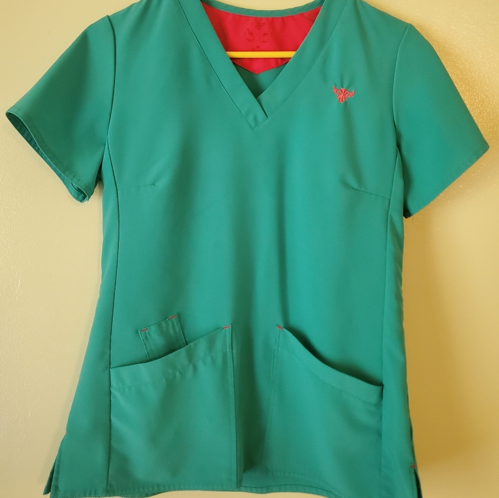 Women's Med Couture Scrub Top